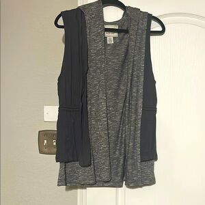 Gray and Black Women's Top
